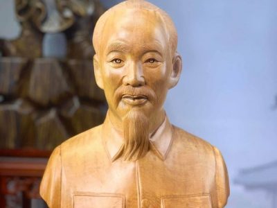 Tượng Chủ Tịch Hồ Chí Minh Gỗ Bơ Mu