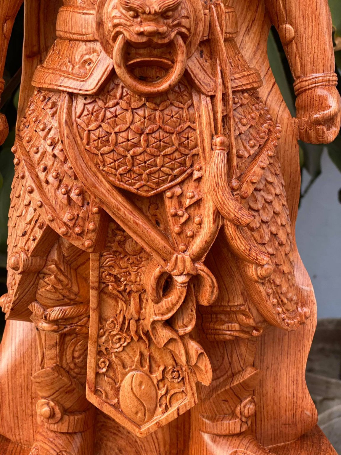 Thường Sơn Triệu Tử Long Gỗ Hương Đá 60x21x17 cm - Ảnh 4