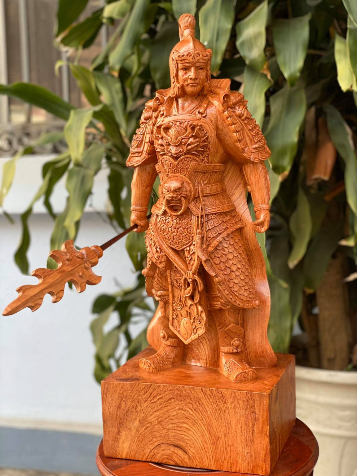Thường Sơn Triệu Tử Long Gỗ Hương Đá 60x21x17 cm - Ảnh 6