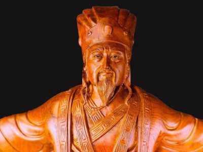 Tượng Khổng Minh