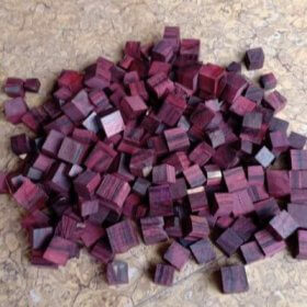 Hình ảnh về gỗ Tử Đàn tím