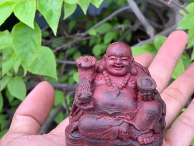 Siêu phẩm tượng di lạc để ô tô 5x5x5 cm