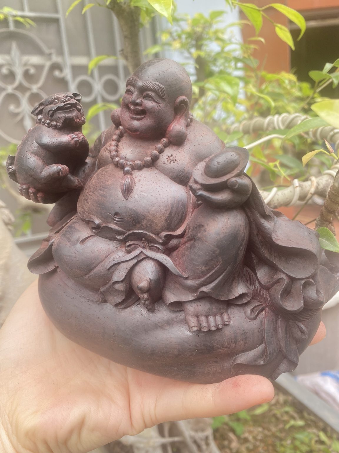 Phật Di Lạc Nghê để xe ô tô - Ảnh 2