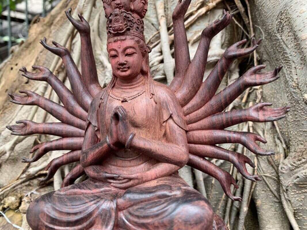 Tượng Phật Chuẩn Đề thờ tại gia gỗ Tử Đàn đỏ tím - Ảnh 6
